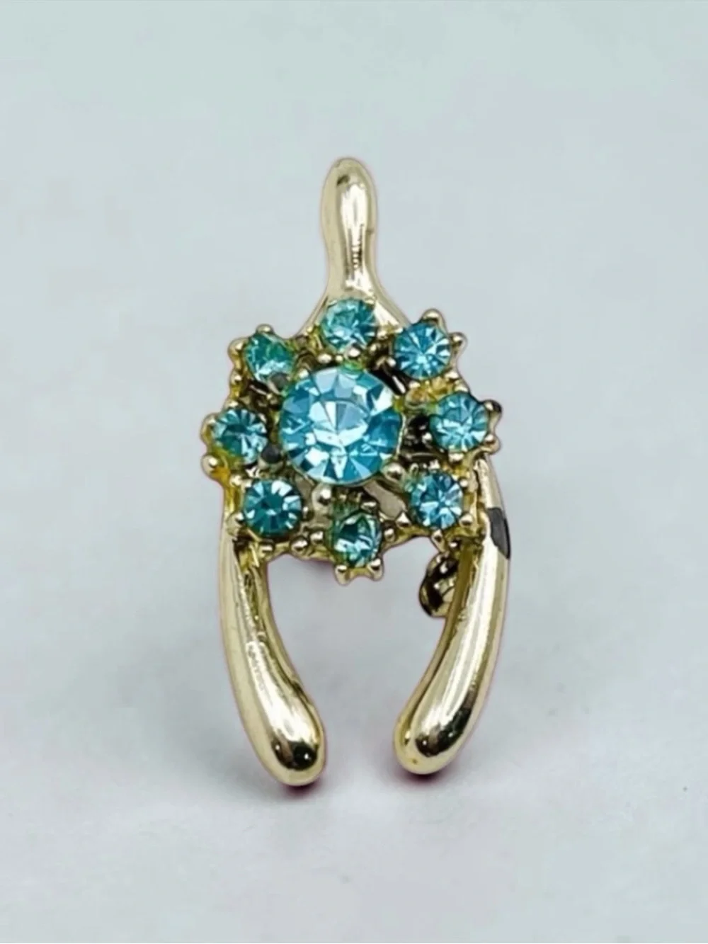 Darling Dainty Vintage Blue Rhinestone Wishbone Brooch Petite Estate Pc